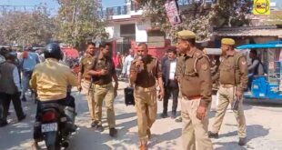 JAUNPUR. दीवानी न्यायालय को बम से उड़ने की धमकी पर अधिवक्ताओं में मचा हड़कंप